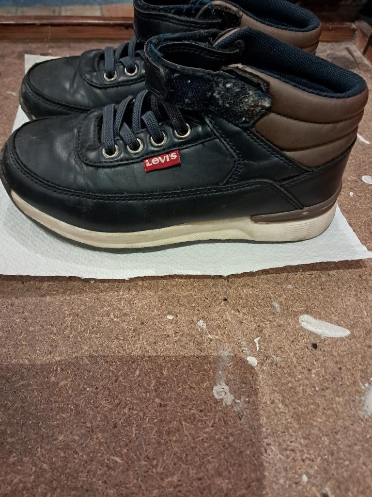 Chaussure Levi's Baskets Dayton Noir., Enlèvement, Porté, Levi’s, Baskets