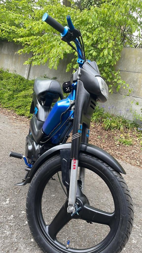 Peugeot fox, Enlèvement, Comme neuf