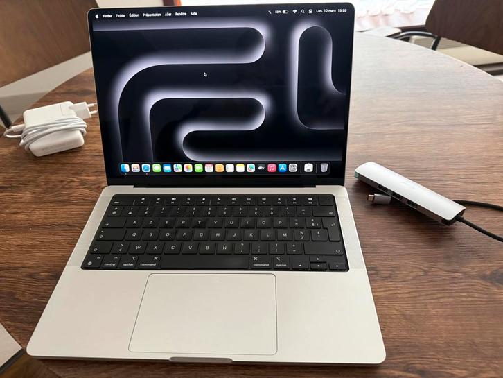 MacBook pro 14,2 p/ 2022/1to/10❤️CPU/16❤️GPU État comme neuf, Informatique & Logiciels, Apple Macbooks, MacBook Pro, Azerty, Enlèvement