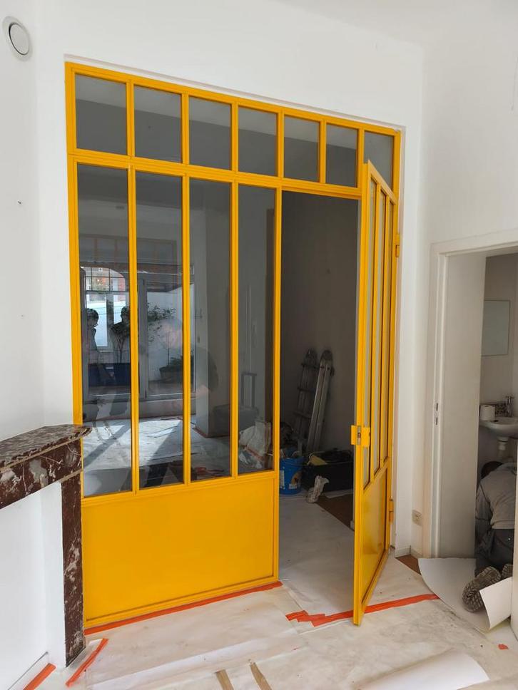Porte cloison en acier et verre (205cm large), Bricolage & Construction, Châssis & Portes coulissantes, Comme neuf, Autres types