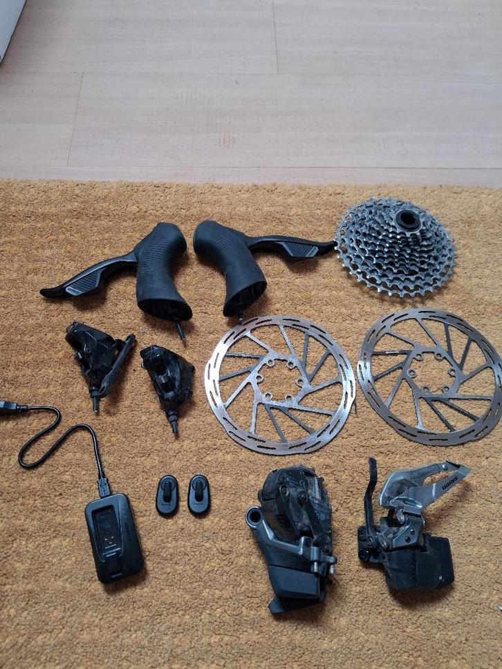 Sram rival axs groepset, Fietsen en Brommers, Fietsonderdelen, Zo goed als nieuw, Derailleur of Ketting, Carbon, Racefiets, Ophalen