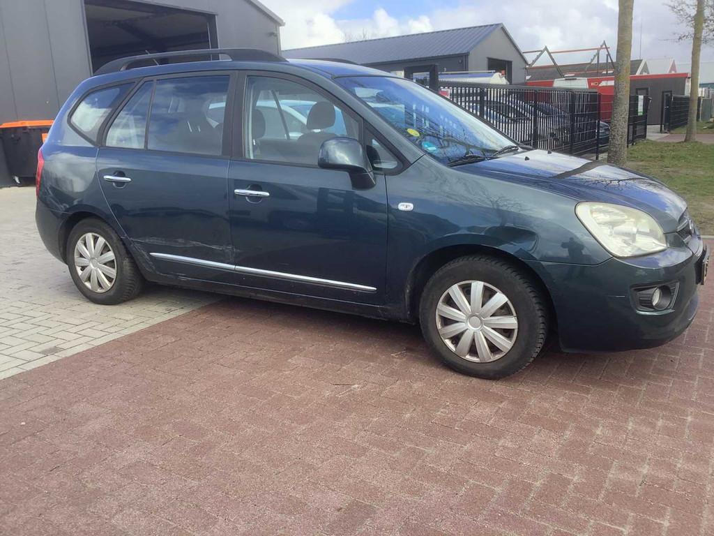 2009 Kia Carens 2.0 CVVT X-ecutive Personenauto, Auto's, Kia, Monovolume, Gebruikt, Bedrijf, Euro 4