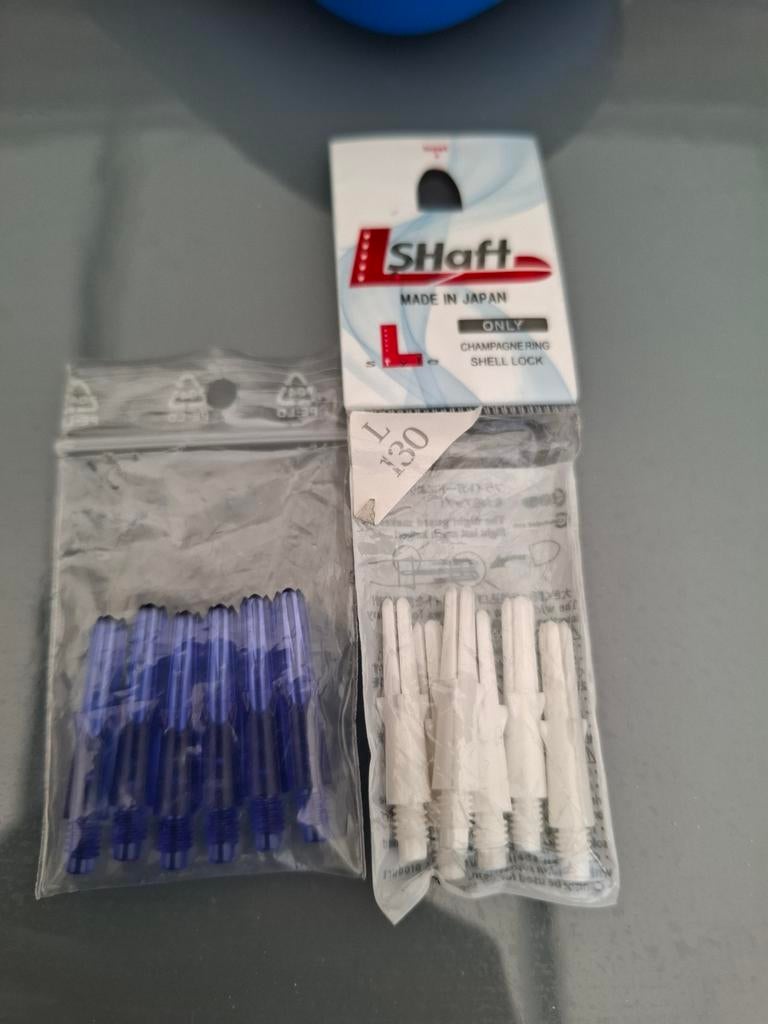 Darts shafts short., Sport en Fitness, Darts, Ophalen of Verzenden, Shafts
