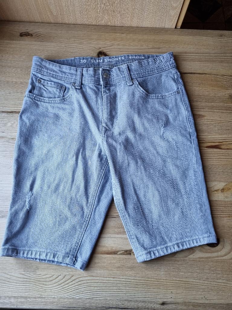 jeans short grijs Clockhouse 30, Kleding | Heren, Spijkerbroeken en Jeans, W32 (confectie 46) of kleiner, Grijs, Gedragen, C&A