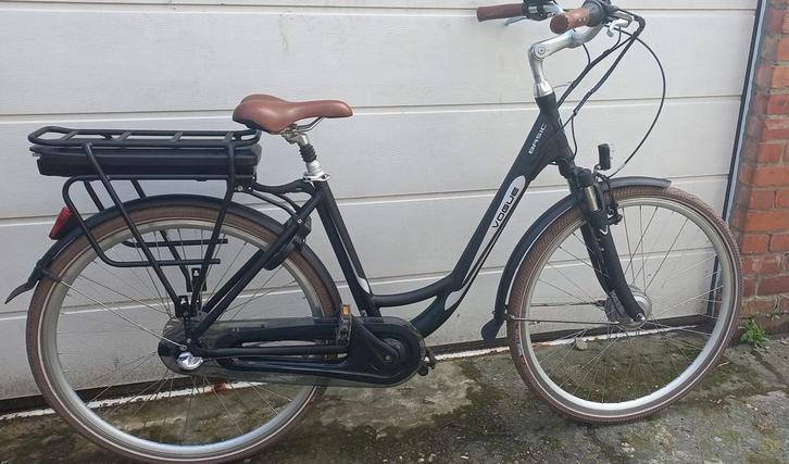 Fiets elektrische vogue N3, Fietsen en Brommers, Elektrische fietsen, Zo goed als nieuw, Ophalen