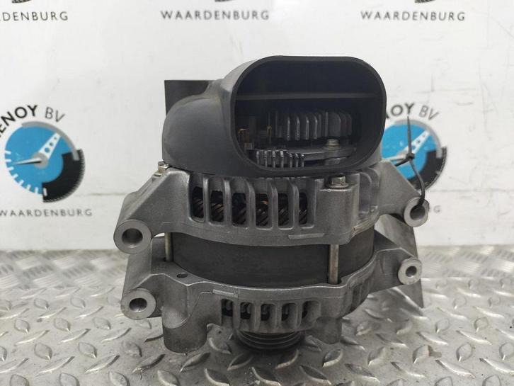 B.M.W. 5 SERIES [ALTERNATOR] 2015, Auto-onderdelen, Motor en Toebehoren, Gebruikt, ARN erkend, Stiba lid, Erkend duurzaam, Ophalen of Verzenden