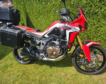 Honda africa twin 1000 Manueel  beschikbaar voor biedingen