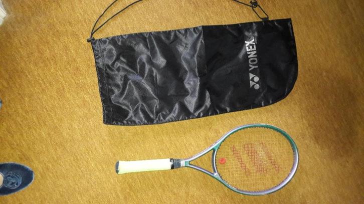 Vintage DONNAY tennisracket met Yonex-hoes, Sport en Fitness, Tennis, Gebruikt, Racket, Overige merken, Ophalen of Verzenden