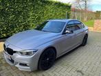 BMW 330e hybride M-Pack, Autos, BMW, Argent ou Gris, Carnet d'entretien, Cuir, Berline