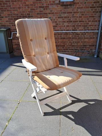 4 tuinstoelen met kussens beschikbaar voor biedingen