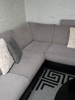 Coin salon avec tapis de table, Maison & Meubles, Enlèvement, Utilisé