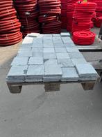 Vietnamese hardstenen straatstenen 15x15x2,5 cm — verouderd, Tuin en Terras, Ophalen