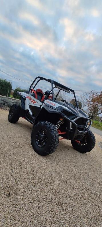 POLARIS 1000 XP, Motos