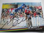 wielerkaart 2010 team scott vtt  nino schurter  signe, Sports & Fitness, Cyclisme, Comme neuf, Envoi