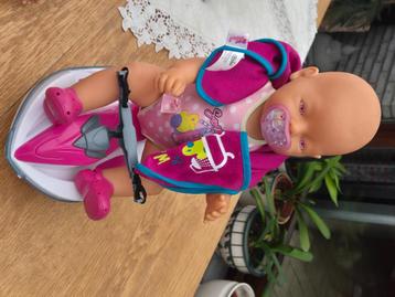 Babyborn op jetski beschikbaar voor biedingen