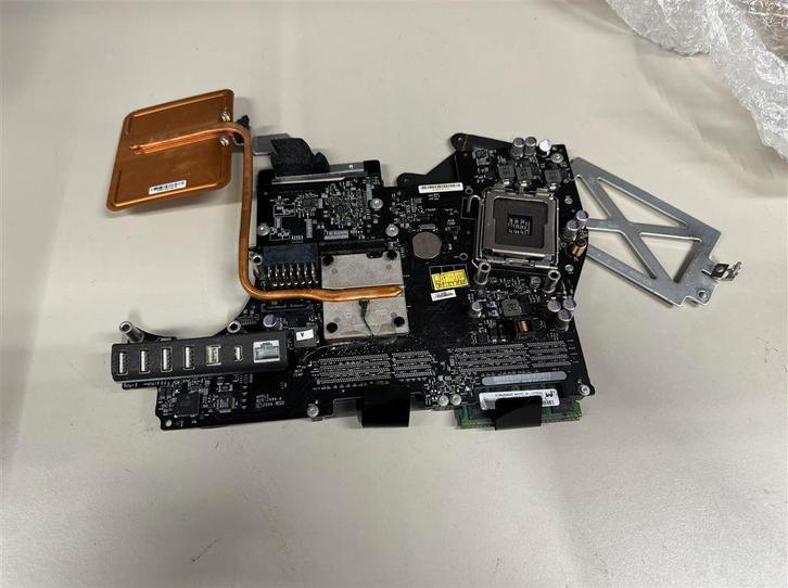 Moederbord : Apple iMac 21.5 inch A1311 2009 Socket LGA775 L, Computers en Software, Apple Desktops, Zo goed als nieuw, iMac, Ophalen of Verzenden