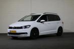 Volkswagen Touran 1.6 TDI Van Airco Navigatie, 118 g/km, Parkeersensor, Wit, Bedrijf