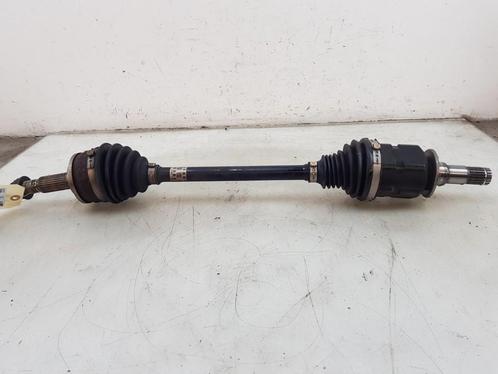 AANDRIJFAS LINKS VOOR Toyota Yaris Cross (PB1 / PJ1), Auto-onderdelen, Remmen en Aandrijving, Toyota, Gebruikt