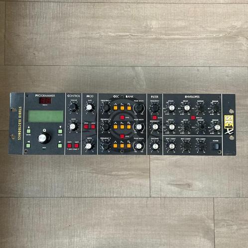 Studio Electronics SE-1X + SE-3X EPROM upgrade Moog Oberheim, Muziek en Instrumenten, Synthesizers, Gebruikt, Overige aantallen