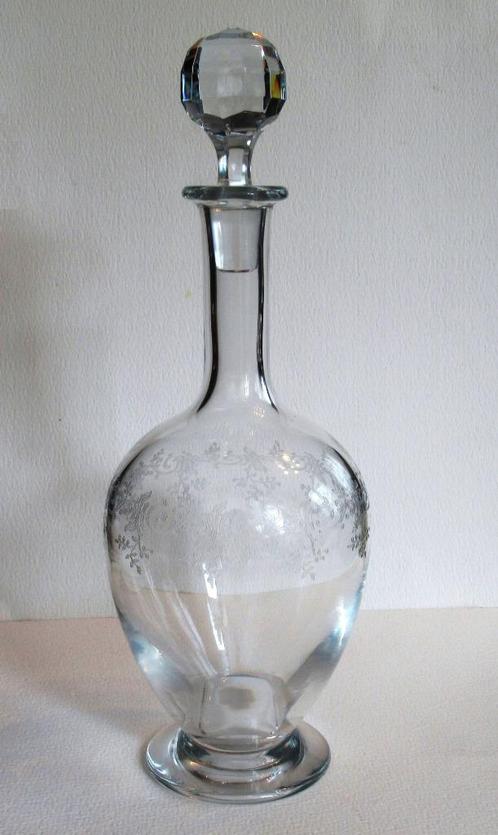 Carafe en cristal au plomb BACCARAT France avec ornements ta, Antiquités & Art, Antiquités | Verre & Cristal, Enlèvement ou Envoi