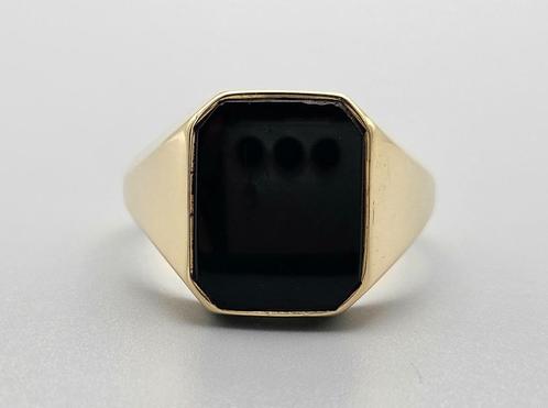 Gouden Vintage heren zegelring met onyx. 2024/104, Handtassen en Accessoires, Antieke sieraden, Ring, Goud, Met edelsteen, Ophalen of Verzenden