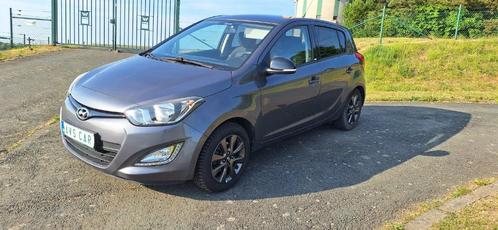 Hyundai I20 12I Benzine 2015 108.000 km, Auto's, Hyundai, Bedrijf, Te koop, i20, ABS, Airbags, Airconditioning, Bluetooth, Centrale vergrendeling