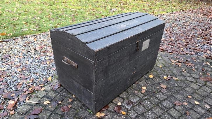 authentieke houten legerkist - koloniale periode, Huis en Inrichting, Woonaccessoires | Kisten, Ophalen