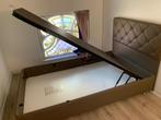 Bed met opbergruimte, Ophalen, Overige materialen, Gebruikt, Bruin
