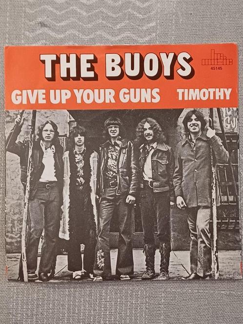 The Buoys – Give Up Your Guns / Timothy  Country nM, Cd's en Dvd's, Vinyl Singles, Zo goed als nieuw, Single, Pop, 7 inch, Ophalen of Verzenden