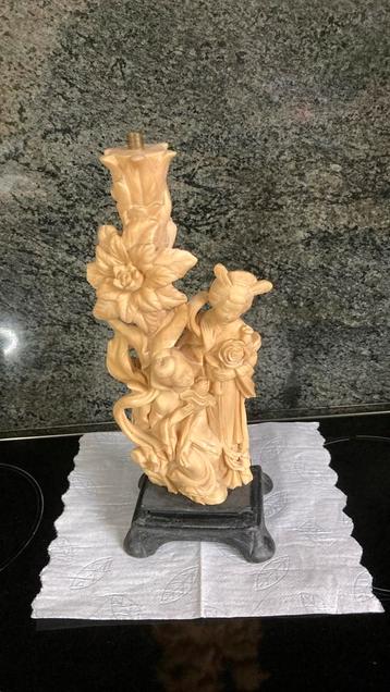 Vindatge  beschikbaar voor biedingen