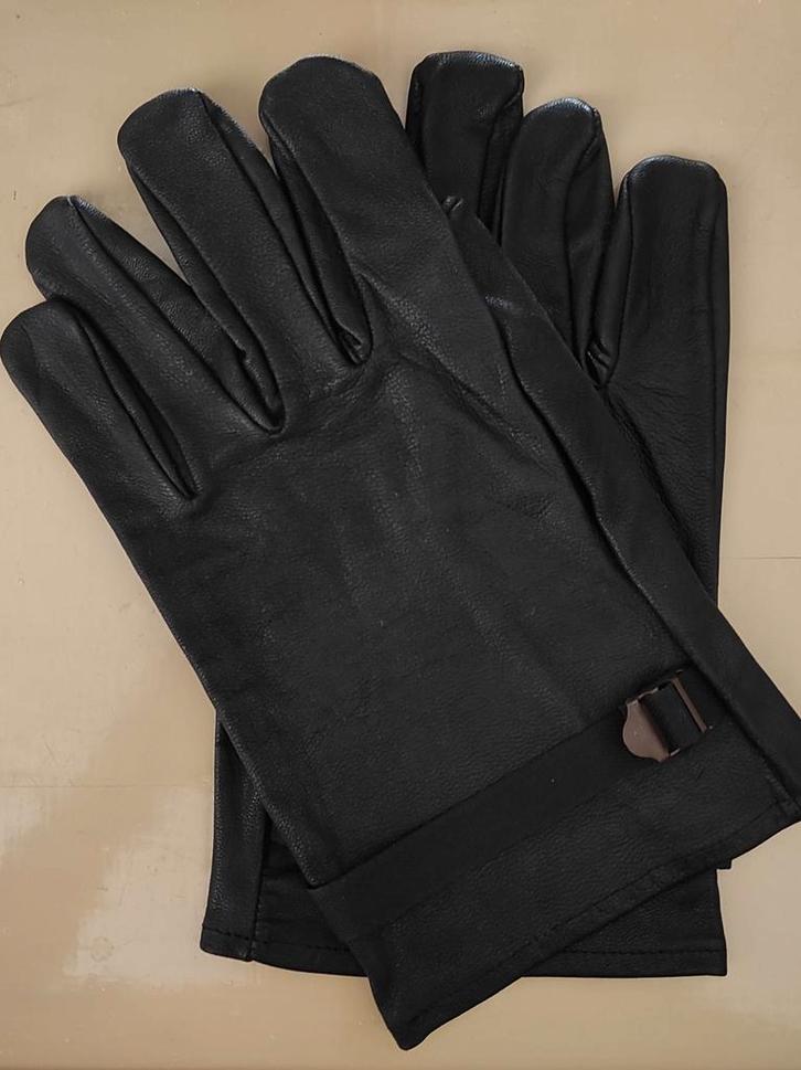 Zwarte leren handschoenen, Verzamelen, Militaria | Algemeen, Overige soorten, Ophalen
