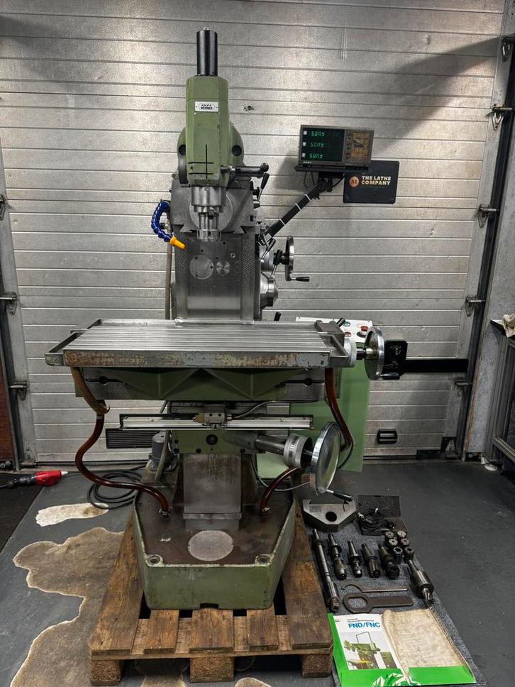 Avia FNC 25 Metaal Freesmachine Freesbank, Doe-het-zelf en Bouw, Gereedschap | Freesmachines, Zo goed als nieuw, Ophalen