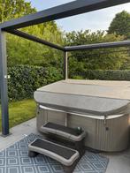Jacuzzi, Tuin en Terras, Ophalen, Zo goed als nieuw, Filter, Vast