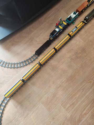 LEGO Treinen lot met rails (Alleen als lot verkocht) beschikbaar voor biedingen
