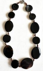 Collier ras de cou vintage pierre noire plate brillante, Bijoux, Sacs & Beauté, Utilisé