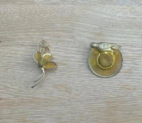 Mooie antieke sierspeldjes: Bloem en Hoedje, Handtassen en Accessoires, Broches, Gebruikt, Overige materialen, Goud, Ophalen of Verzenden