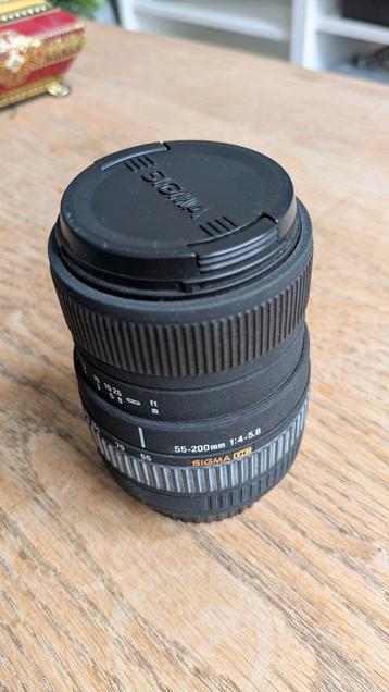 Sigma DC 55-200mm telelens beschikbaar voor biedingen