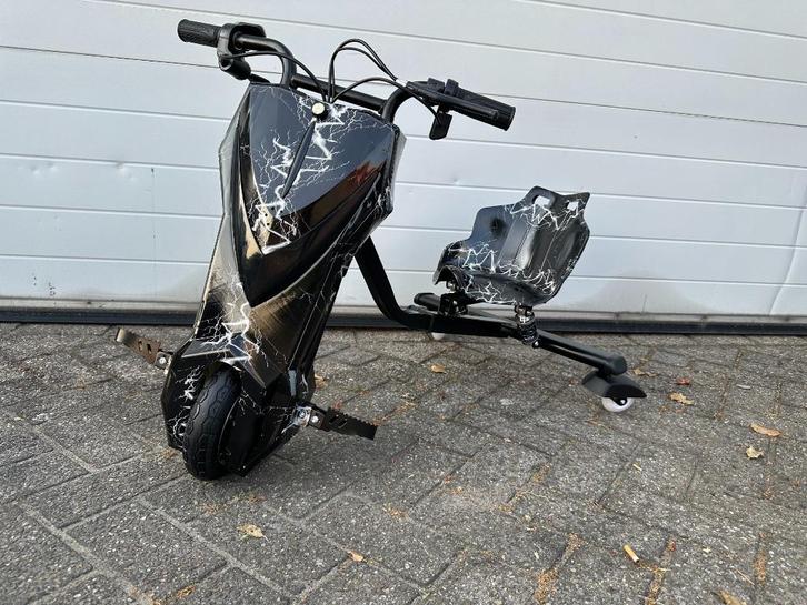 Elektrische Drift Trike Kart 250W 36V Bluetooth / Vering, Kinderen en Baby's, Speelgoed | Buiten | Voertuigen en Loopfietsen, Nieuw