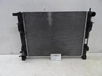 RADIATEUR Renault Clio IV (5R) (214100078R), Gebruikt, Renault
