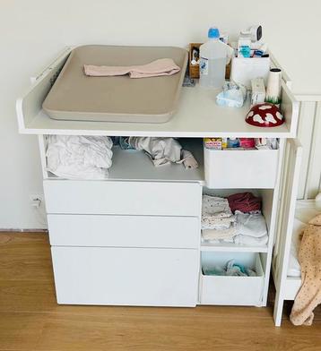 Smastad ikea baby verzorgingstafel beschikbaar voor biedingen