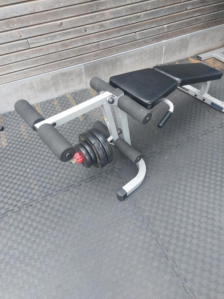 Bodysolid powerline beenverlengmachine met gewichten, Sport en Fitness, Fitnessmaterialen, Zo goed als nieuw, Overige typen, Armen