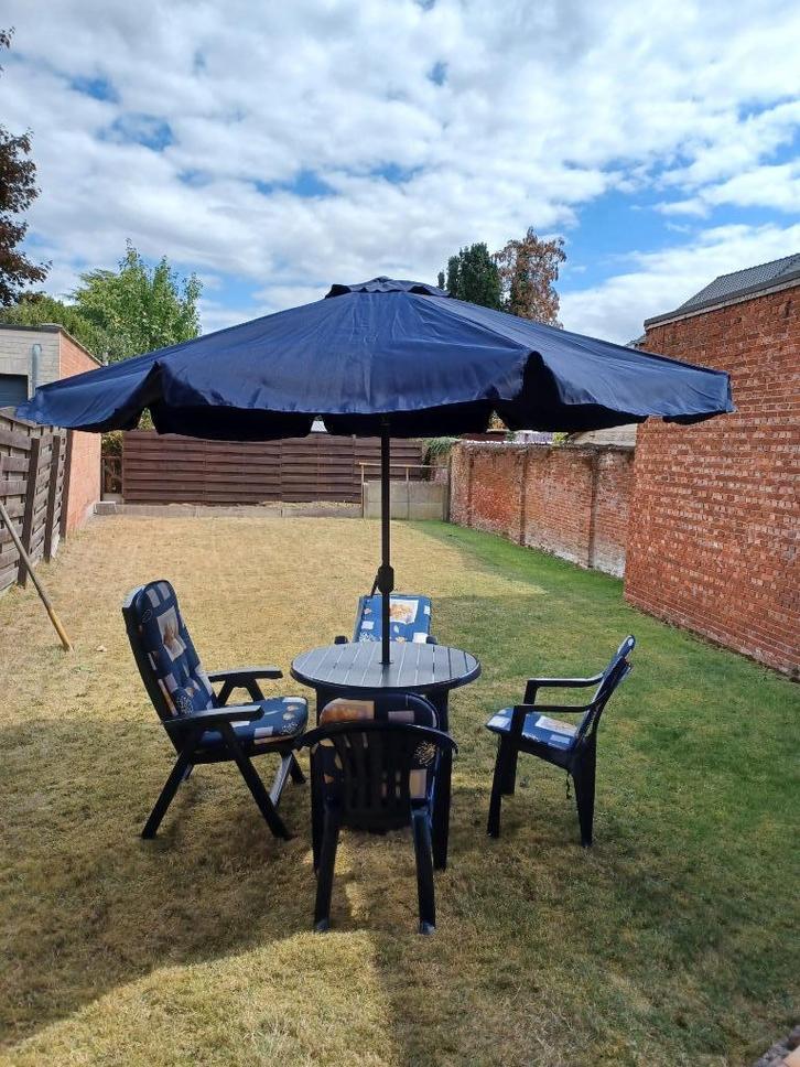 Donkerblauwe plastic tuinset merk Jardin met kussens, Tuin en Terras, Tuinsets en Loungesets, Zo goed als nieuw, Tuinset, Kunststof