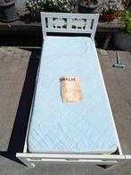 Peuterbed met matras, Kinderen en Baby's, Ophalen, Gebruikt, 70 tot 85 cm, 140 tot 160 cm