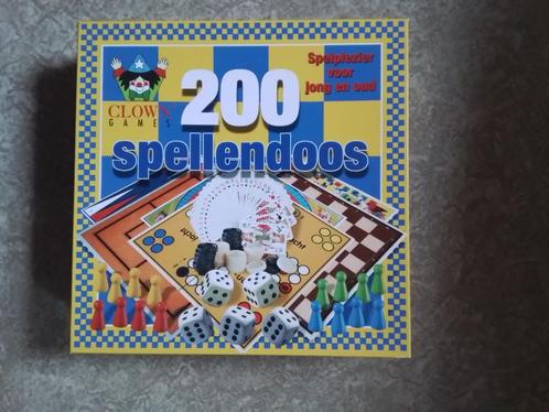 200-delige spellendoos Clown games, Hobby en Vrije tijd, Gezelschapsspellen | Bordspellen, Nieuw, Ophalen