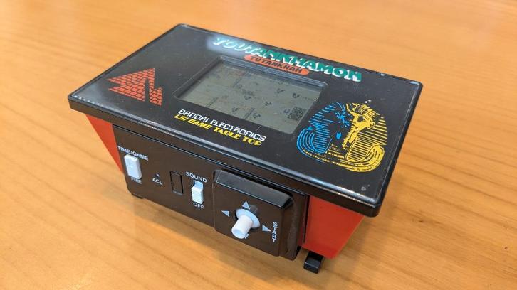 Tabletop game Bandai Toutankhamon/Tutankhan, Games en Spelcomputers, Spelcomputers | Nintendo Game Boy, Zo goed als nieuw, Overige modellen