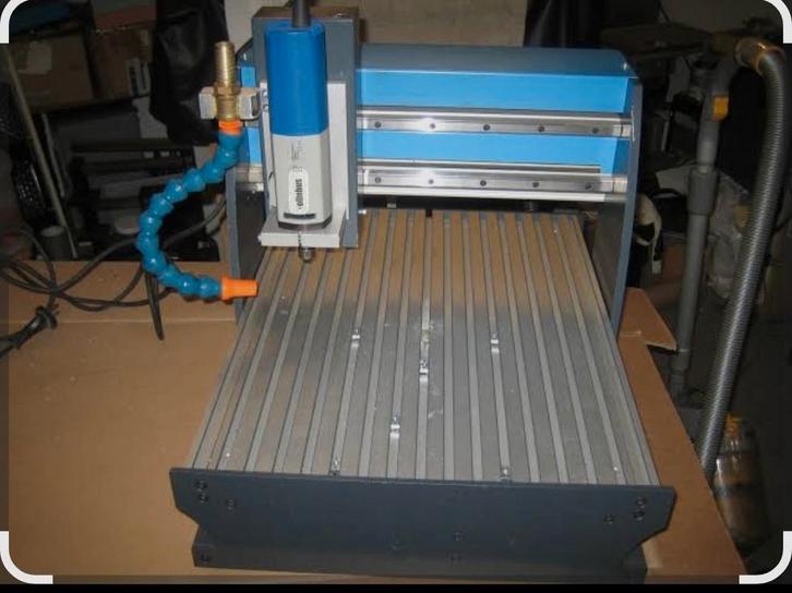 Laboflex cnc machine x400mm y600mm, Doe-het-zelf en Bouw, Gereedschap | Freesmachines, Gebruikt, Ophalen