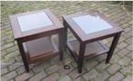2 Mooie Tafeltjes in Hout, riet en glas - 45x45x49, Huis en Inrichting, Tafels | Sidetables, Ophalen of Verzenden, Zo goed als nieuw