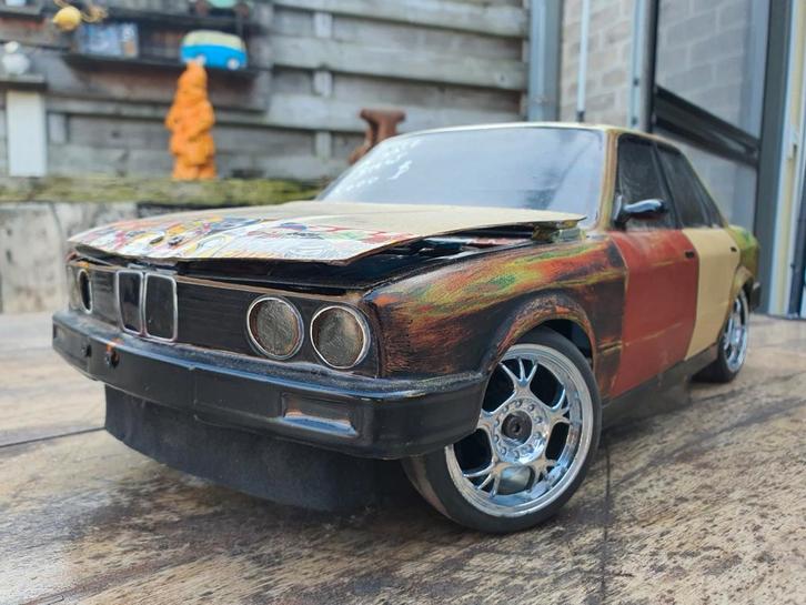 Bmw e30 1.10 rc body + onderstel custom umbau ratcar drifter, Hobby & Loisirs créatifs, Modélisme | Radiocommandé & Téléguidé | Voitures