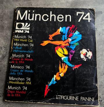 PANINI WORLD CUP 74 MUNCHEN  Munich    ICONISCH  voetbalstic beschikbaar voor biedingen