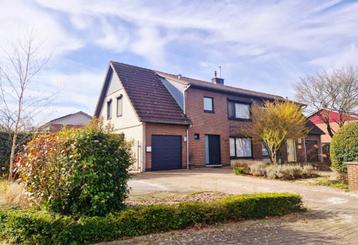 Huis te koop in Sint-Niklaas met 3 slaapkamers beschikbaar voor biedingen